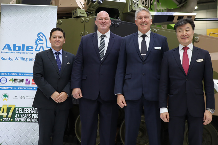 Victorian companies join Team Redback to build composite rubber track system components